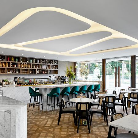 Hotel Crowne Plaza Sydney Burwood By Ihg Extérieur photo